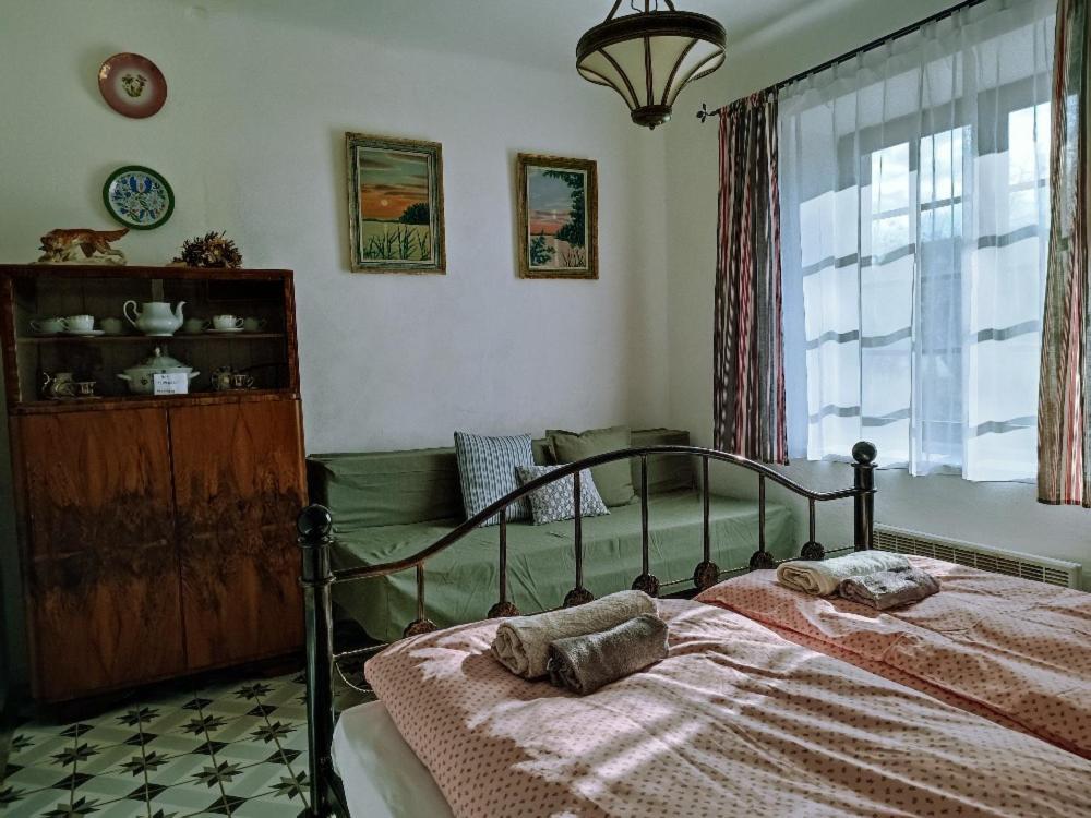 Ubytovani Pod Jilmem Zar Kamer foto