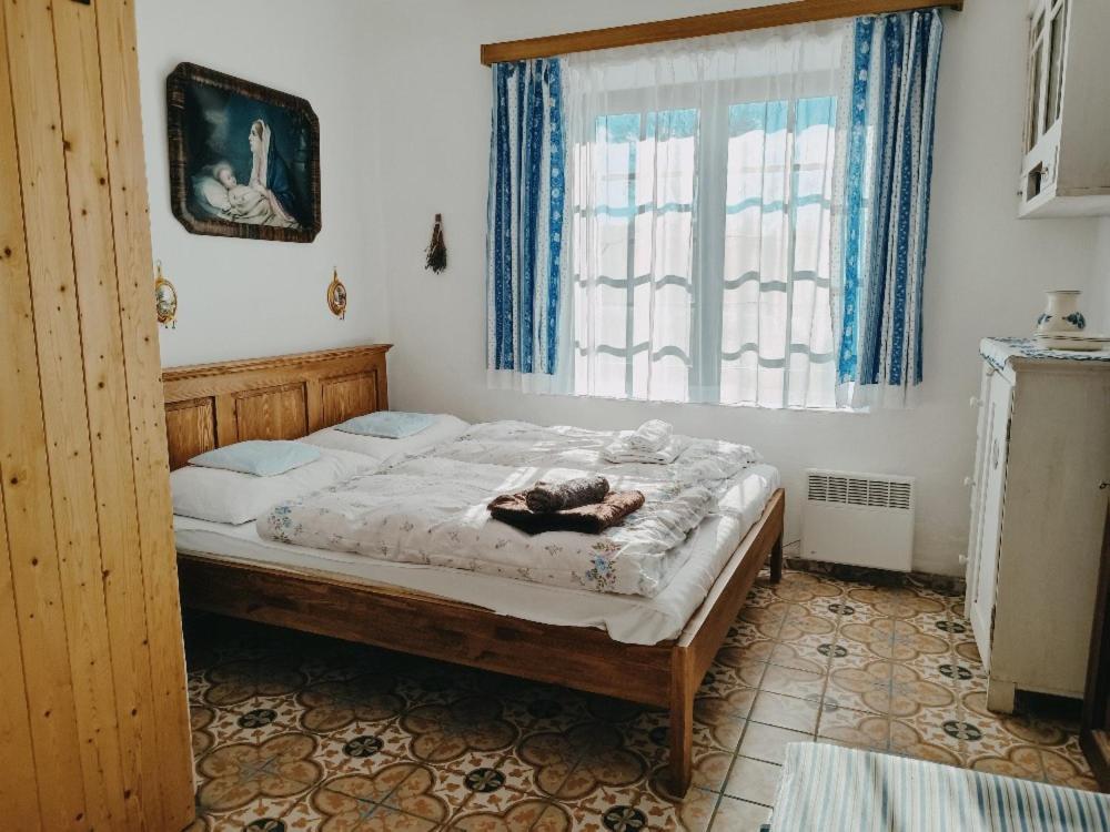 Ubytovani Pod Jilmem Zar Kamer foto
